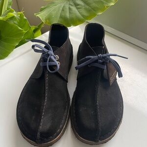 Clarks Black Chukka Boots with Navy Laces